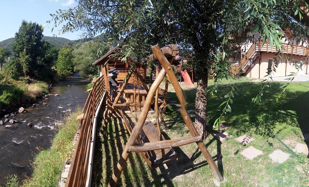 Kovacs Guesthouse Parajd Kültér fotó